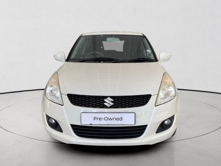 2015-Suzuki-Swift-12-GL_1