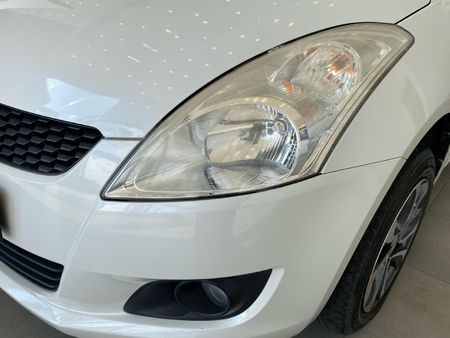 2015-Suzuki-Swift-12-GL_21