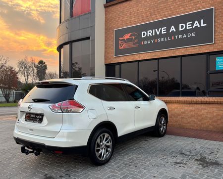 2015-Nissan-X-Trail-16-dCi-XE_6