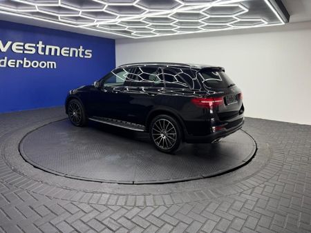 2019-Mercedes-Benz-GLC-250d-AMG_7