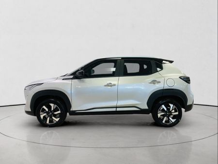 2026-Nissan-Magnite-10T-Acenta-Auto_5