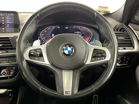 2021-BMW-X4-xDrive20d-M-Sport_11