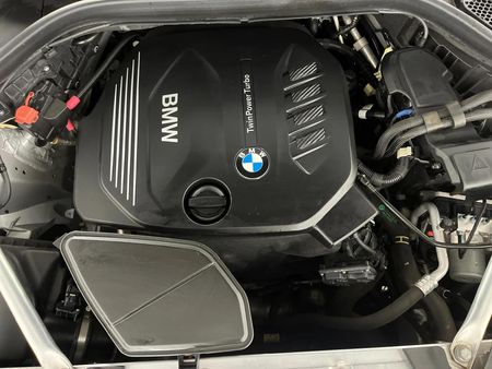 2021-BMW-X4-xDrive20d-M-Sport_12
