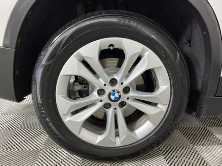 2016-BMW-X1-sDrive20d-Auto_7