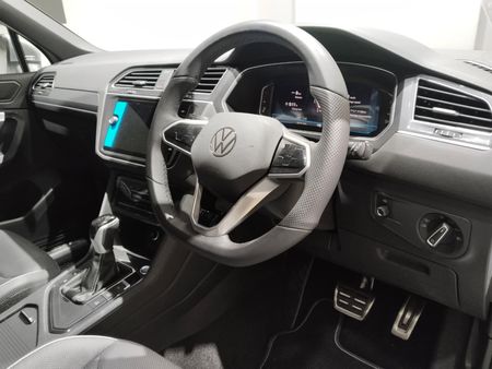 2025-Volkswagen-Tiguan-Allspace-14-TSI-R-Line-DSG-Auto_20