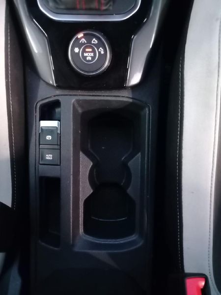 2021-Volkswagen-T-Roc-20-TSI-4Motion-R-Line-Auto_18