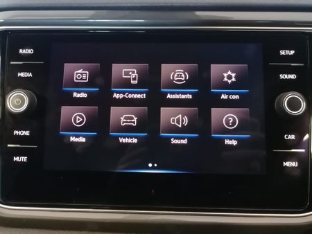 2021-Volkswagen-T-Roc-20-TSI-4Motion-R-Line-Auto_19