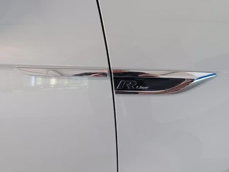 2021-Volkswagen-T-Roc-20-TSI-4Motion-R-Line-Auto_27