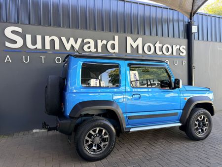 2019-Suzuki-Jimny-15-GLX-Auto_1