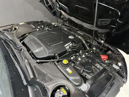 2021-Jaguar-F-Type-30-V6-SC-P380_13