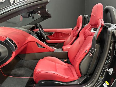 2021-Jaguar-F-Type-30-V6-SC-P380_8