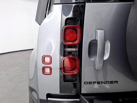 2023-Land-Rover-Defender-110-D240-HSE-X-Dynamic-177kw_20