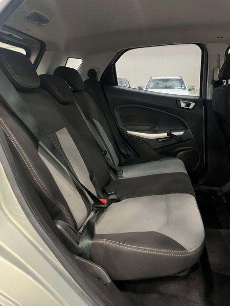 2016-Ford-EcoSport-15-TDCi-Trend_11