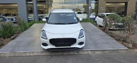 2025-Suzuki-Swift-12-GL_3