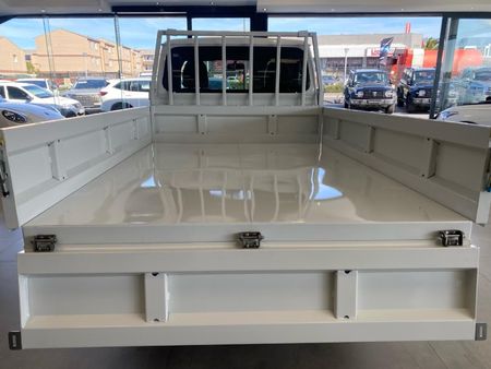 2026-Mahindra-Pik-Up-22-mHawk-S4-Dropside_23