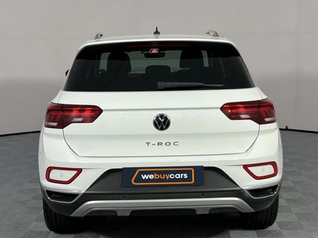 2024-Volkswagen-T-Roc-14-TSI-Design-Auto_18