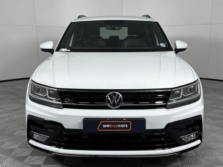 2017-Volkswagen-Tiguan-20-TDI-Comfortline_15