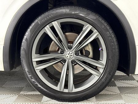 2017-Volkswagen-Tiguan-20-TDI-Comfortline_5