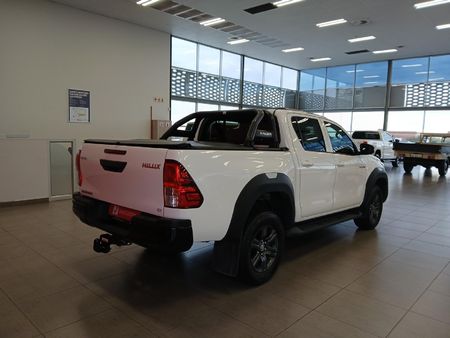 2025-Toyota-Hilux-24-GD-6-Raised-Body-Raider-Double-Cab_1