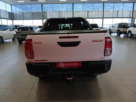 2025-Toyota-Hilux-24-GD-6-Raised-Body-Raider-Double-Cab_4