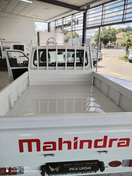 2026-Mahindra-Pik-Up-22-mHawk-S4-Dropside_9