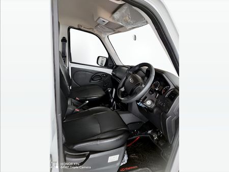 2026-Mahindra-Pik-Up-22-mHawk-S4-Dropside_15