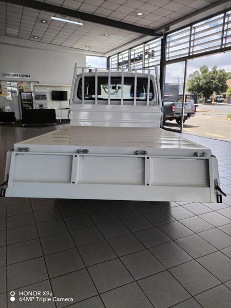 2026-Mahindra-Pik-Up-22-mHawk-S4-Dropside_8