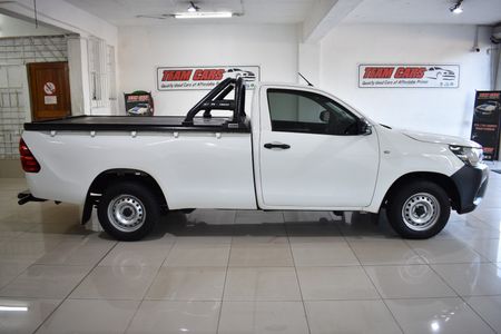 2022-Toyota-Hilux-24-GD-Single-Cab_7