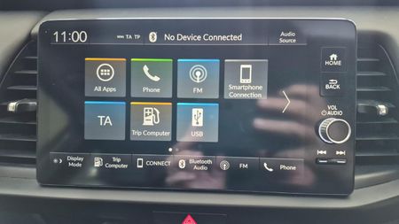2026-Honda-Fit-15-Comfort_14