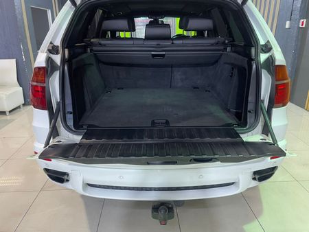 2013-BMW-X5-xDrive30d-Auto_14