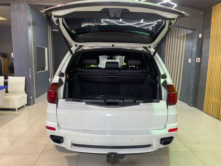 2013-BMW-X5-xDrive30d-Auto_15