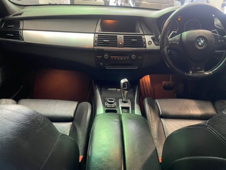2013-BMW-X5-xDrive30d-Auto_29