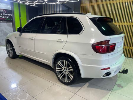 2013-BMW-X5-xDrive30d-Auto_8