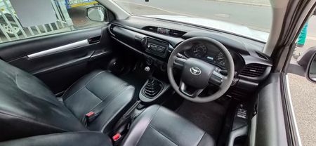 2021-Toyota-Hilux-24-GD-Single-Cab_5
