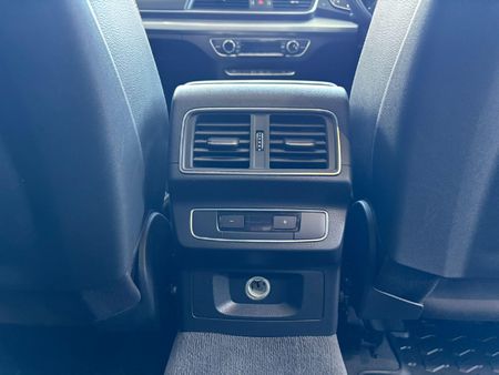 2018-Audi-Q5-20-TDI-quattro-Auto-40-TDI_14