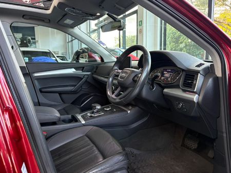 2018-Audi-Q5-20-TDI-quattro-Auto-40-TDI_17