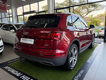 2018-Audi-Q5-20-TDI-quattro-Auto-40-TDI_6