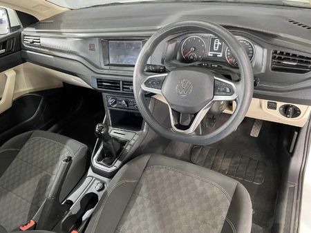 2025-Volkswagen-Polo-Classic-Polo-16_10