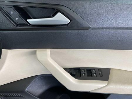 2025-Volkswagen-Polo-Classic-Polo-16_12