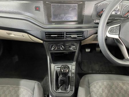 2025-Volkswagen-Polo-Classic-Polo-16_17