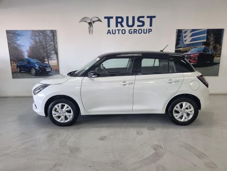2026-Suzuki-Swift-12-GL_2