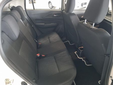 2026-Suzuki-Swift-12-GL_7