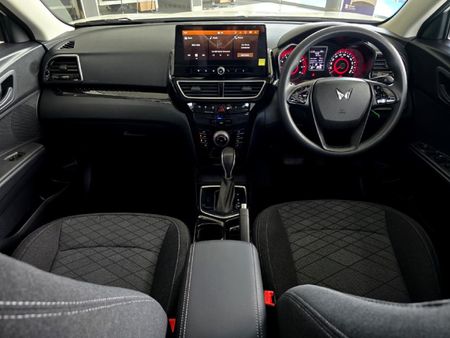 2026-Mahindra-XUV-3XO-12T-MX3-Auto_19