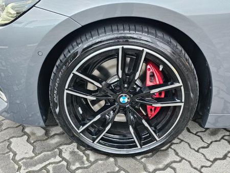 2026-BMW-2-Series-M240i-Auto_5