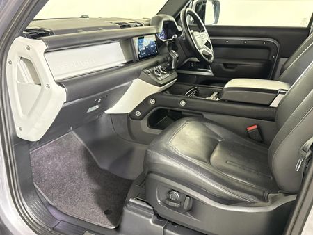 2021-Land-Rover-Defender-90-D300-HSE-X-Dynamic_6