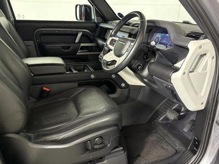 2021-Land-Rover-Defender-90-D300-HSE-X-Dynamic_7