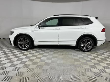 2019-Volkswagen-Tiguan-Allspace-20-TSI-Comfortline-4Motion-Auto-132kW_18
