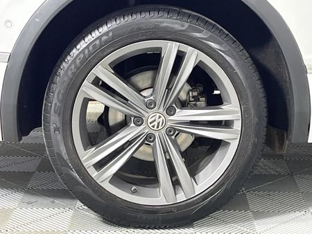 2019-Volkswagen-Tiguan-Allspace-20-TSI-Comfortline-4Motion-Auto-132kW_7