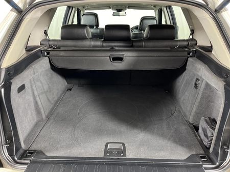 2013-BMW-X5-xDrive30d-Exclusive-Auto_13