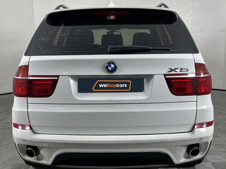 2013-BMW-X5-xDrive30d-Exclusive-Auto_17